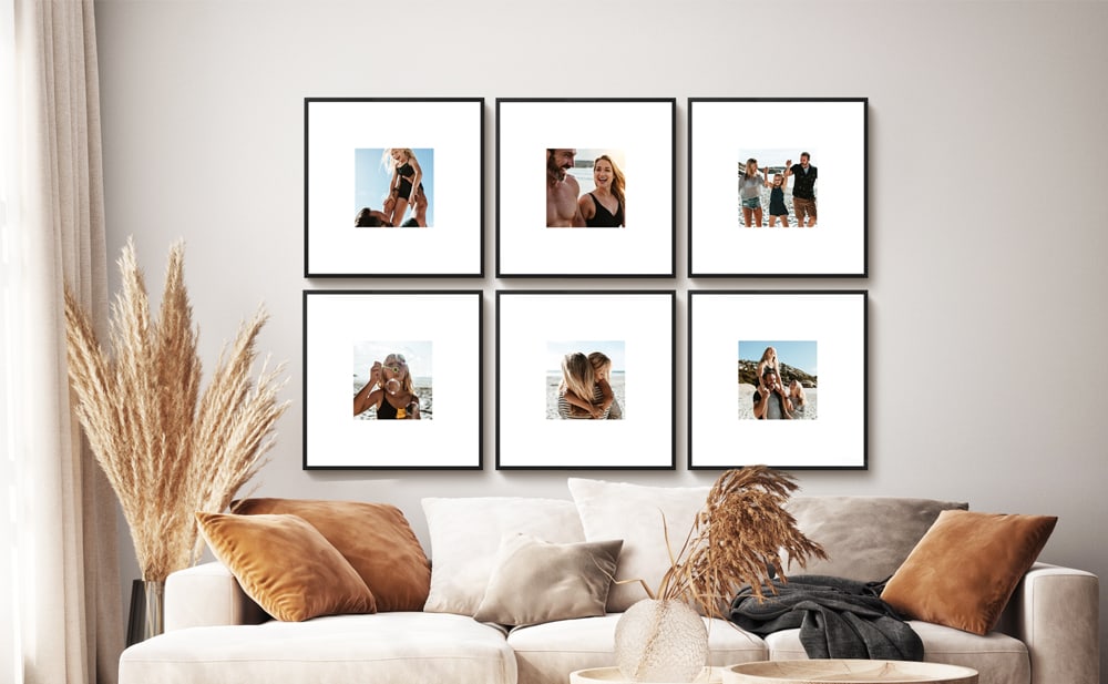Frames® Wandgalerie mit eleganten Bilderrahmen — eine stilvolle Art, mehrere Fotos gemeinsam zu präsentieren.