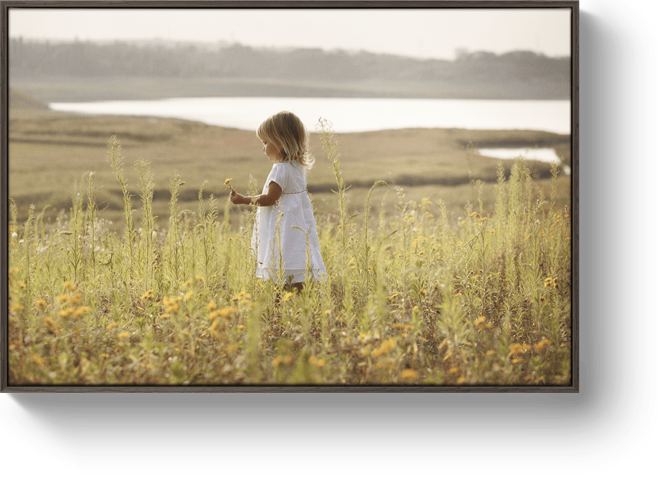 Foto auf Leinwand mit Chocolate Oak Rahmen